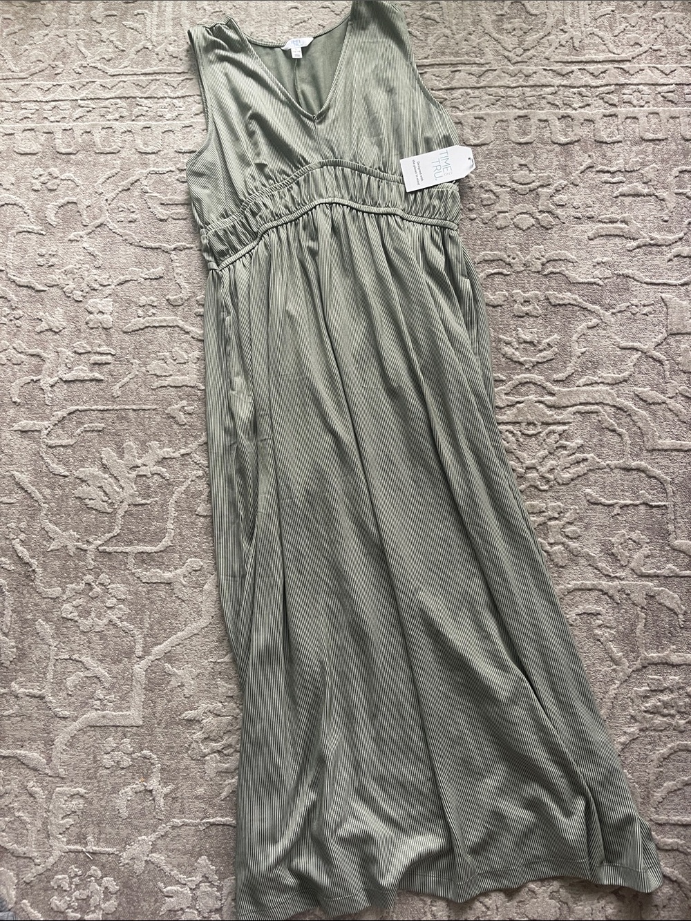 Time and Tru Ribbed Olive Green Striped Flowy Maxi Dress w/ Pockets
